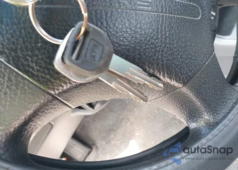 1997 Honda Accord Lx z USA, uszkodzony, nr VIN 1HGCD5632VA008751